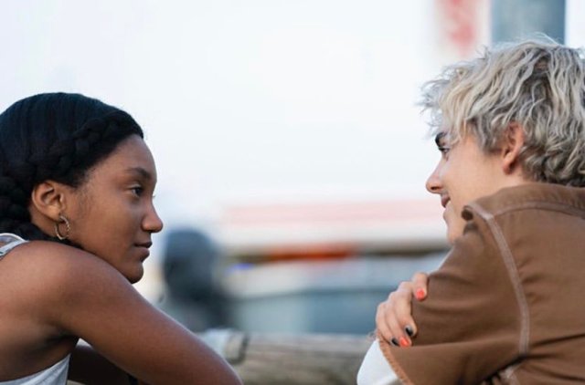LA TRAPPOLA DEGLI “AUTORI”. Limiti e rischi della via italiana alle serie tv